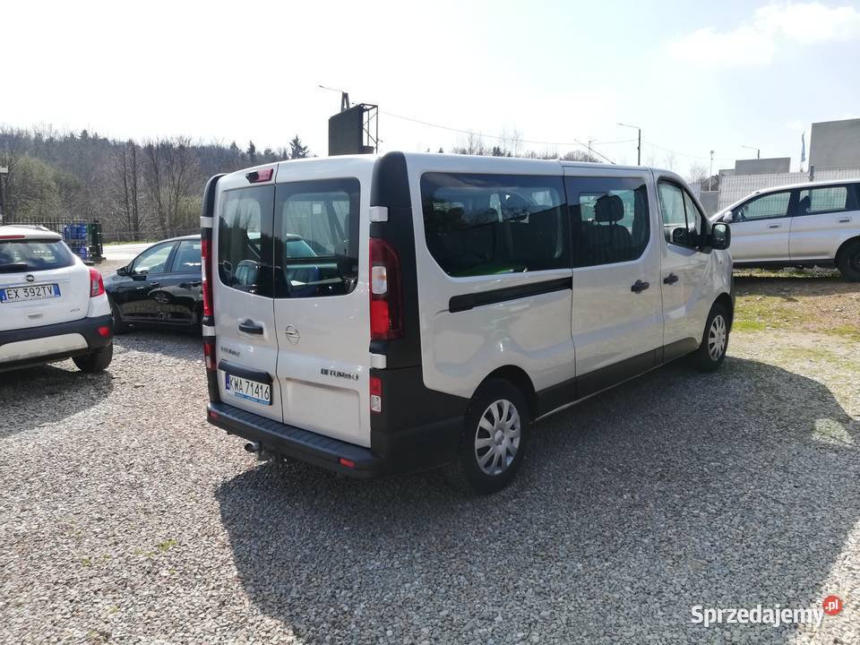 Opel Vivaro II 9osobowy6drzwiowy małopolskie Kalwaria Zebrzydowska