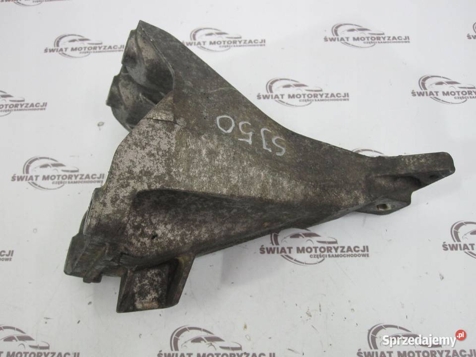 BMW 1 20 D 11r łapa silnika 78191601 13807410 Zawieszenie silnika
