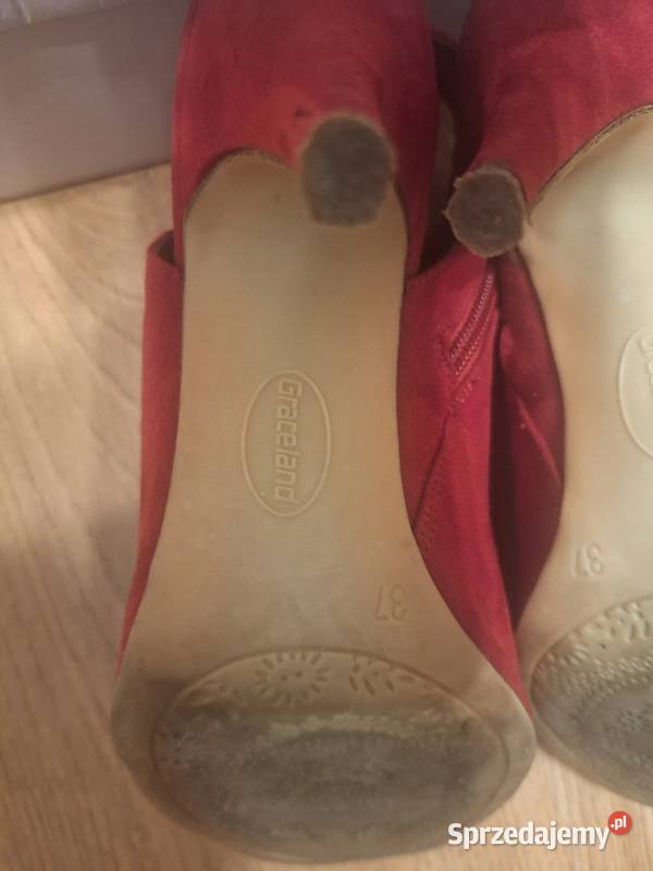 Czerwone zamszowe buty Graceland Deichmann inna Warszawa