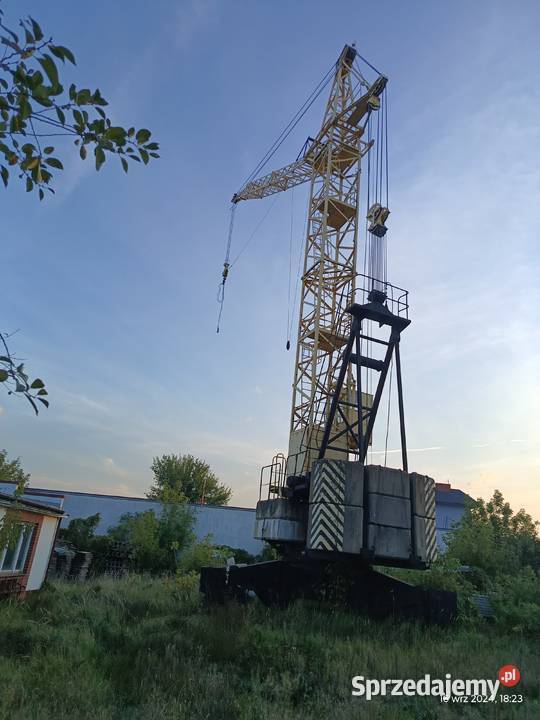 Sprzedam żuraw budowlany ZREMB 75 Włocławek sprzedam