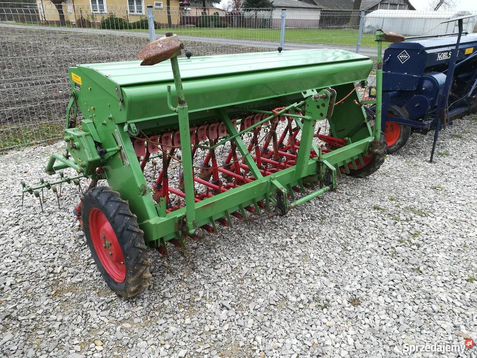 Siewnik Hassia 25 m nieuszkodzony Cyców