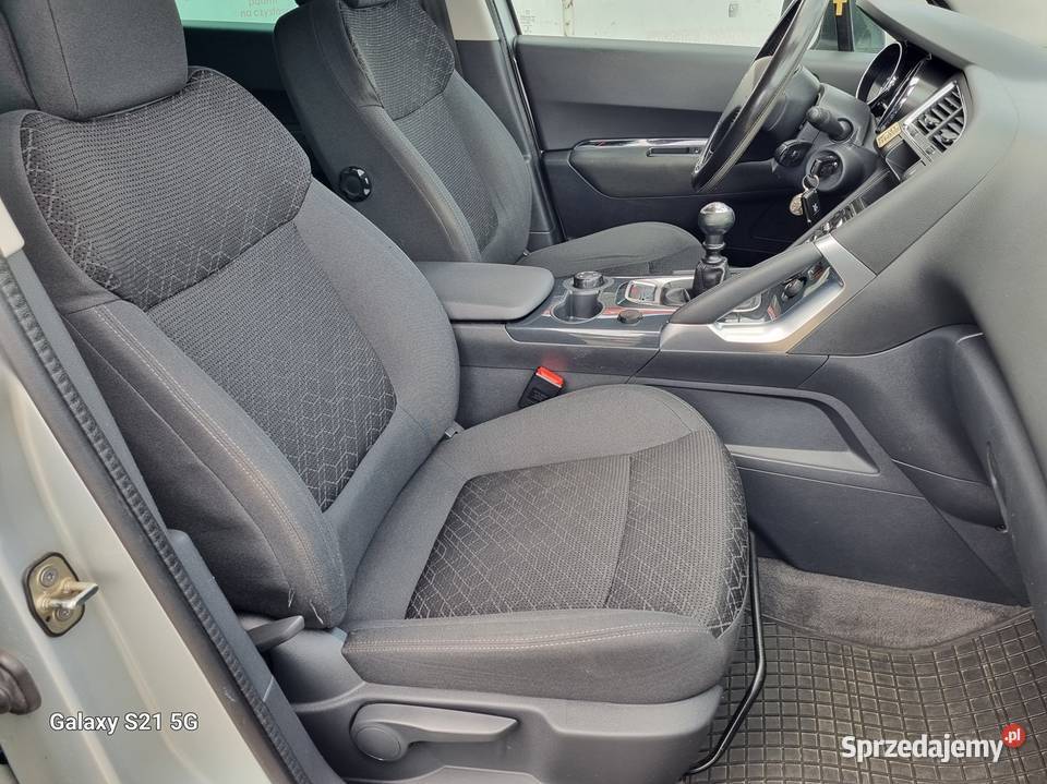 Peugeot 3008 I 16 HDi 120 nawigacja alufelgi autoalarm Płońsk