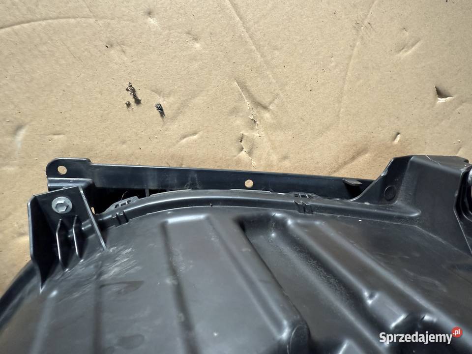 Ford Fusion 2016 USA lampa przednia lewa