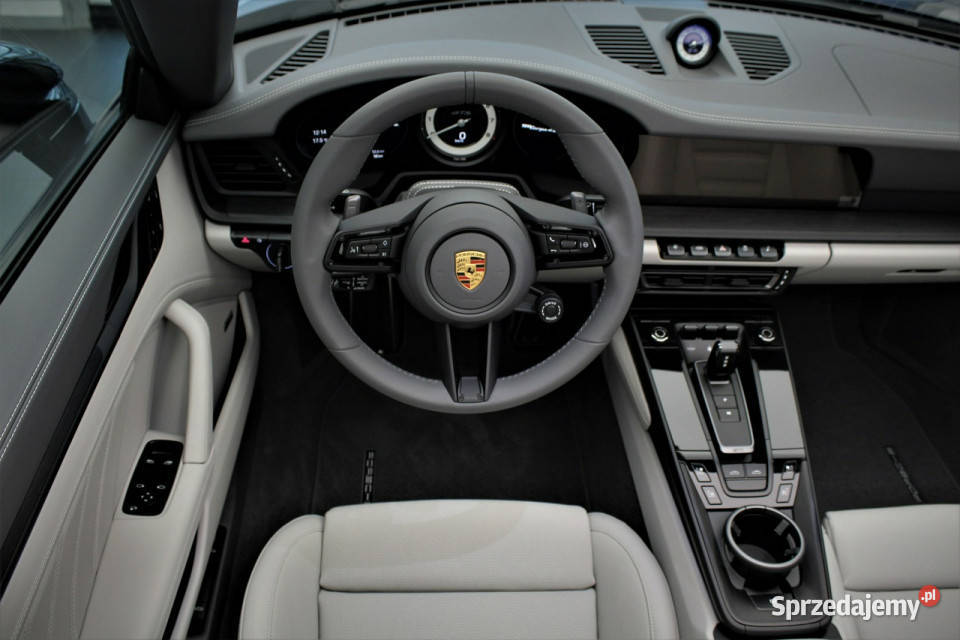 Porsche 911 Porsche 911 Targa 4 GTS 30 480 łódzkie Piotrków Trybunalski