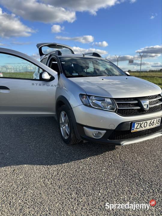 Samochód Dacia sandero stepway navi grzane 900cm3