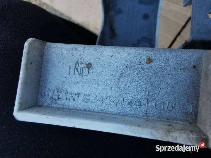 Osłona obudowa lampy tył lewa trafić III vivaro wielkopolskie Sieraków