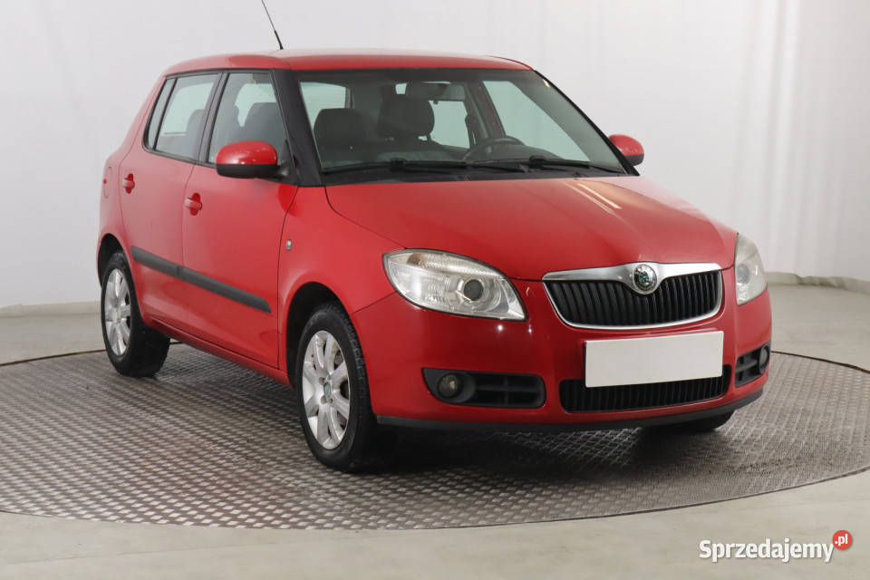 Skoda Fabia 12 12V