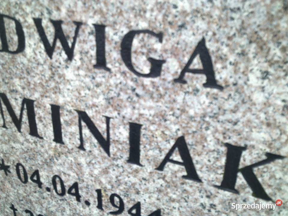 Renowacja liter i napisów na grobie pomniku Wrocław