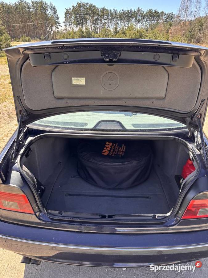 BMW Seria 5 E39 523i Klasyk z nowym LPG i pewną i5