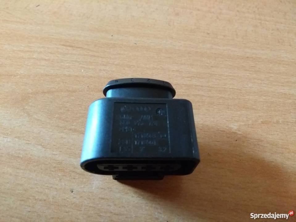VW wtyczka kostka obudowa złącze osobowe podkarpackie Pilzno