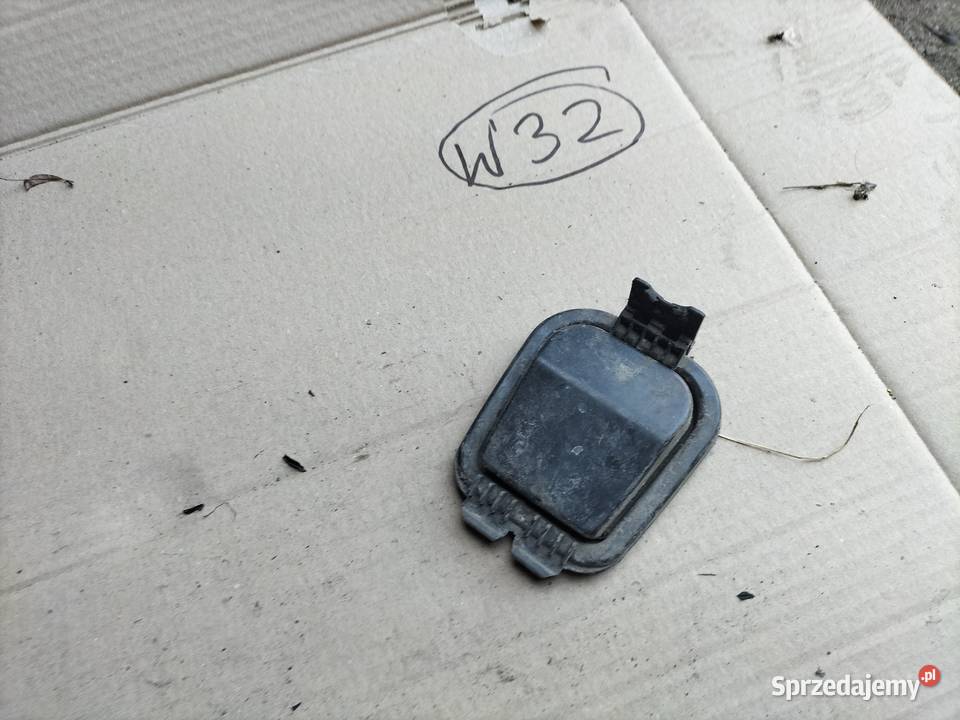 AUDI A4B5 A4 B5 DEKIELEK LAMPY OSŁONA ŻARÓWEK Kamień-Kolonia