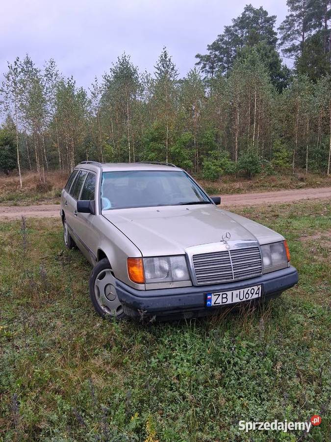 Mercedes 124 25 d 1979r Sierakowice