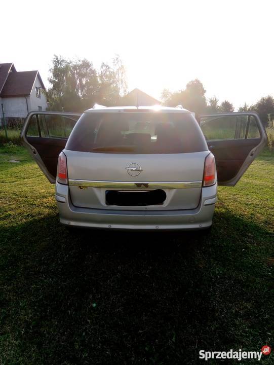 Opel Astra kombi 2007 r 16 105 Bodzentyn