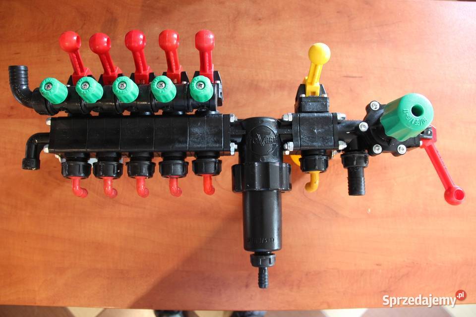 Zawór rozdzielacz z zatrzaskiem 3 5 sekcyjny