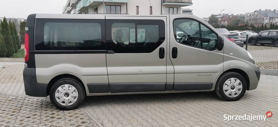 Renault Trafic 20dci salon polska Rzeszów