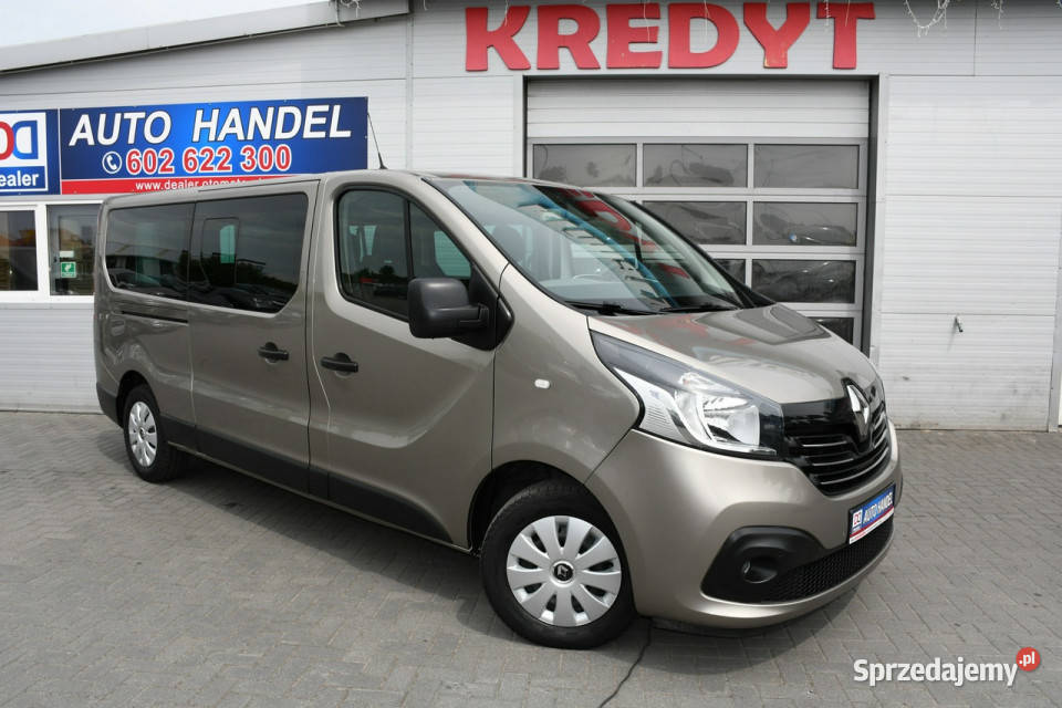 Renault Trafic 16 dCi 8osób 100Bezwypadkowy wspomaganie kierownicy lubelskie Hrubieszów