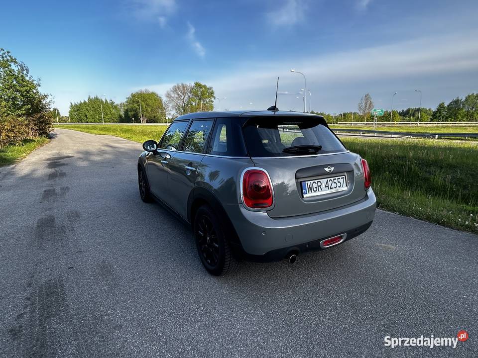 Mini f55 5drzwi 2016 Rok produkcji 2016 mazowieckie Grójec