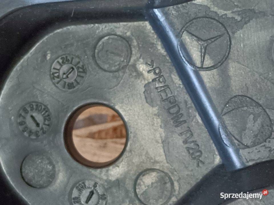 MERCEDES C KLASA W205 ŚLIZG ZDERZAKA PRAWY TYŁ wielkopolskie Pleszew