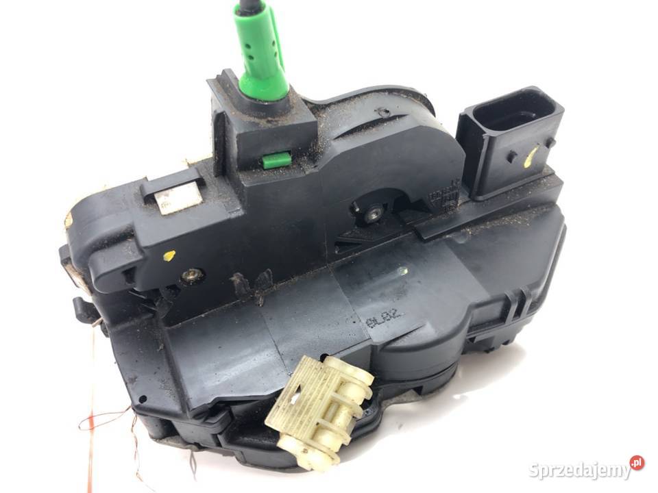 ZAMEK DRZWI LEWY TYŁ OPEL ASTRA J Kombi 1015 Zamki, wkładki i kluczyki