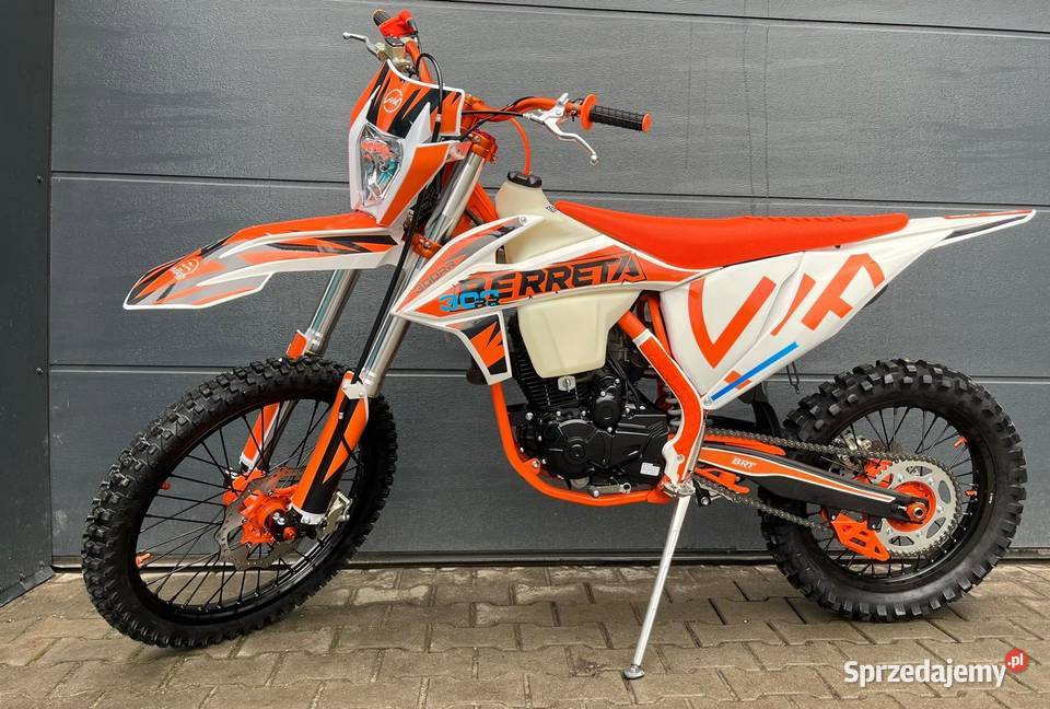 Cross Berreta 300 Pełnowymiarowy 1821 Nowy mega Krosno