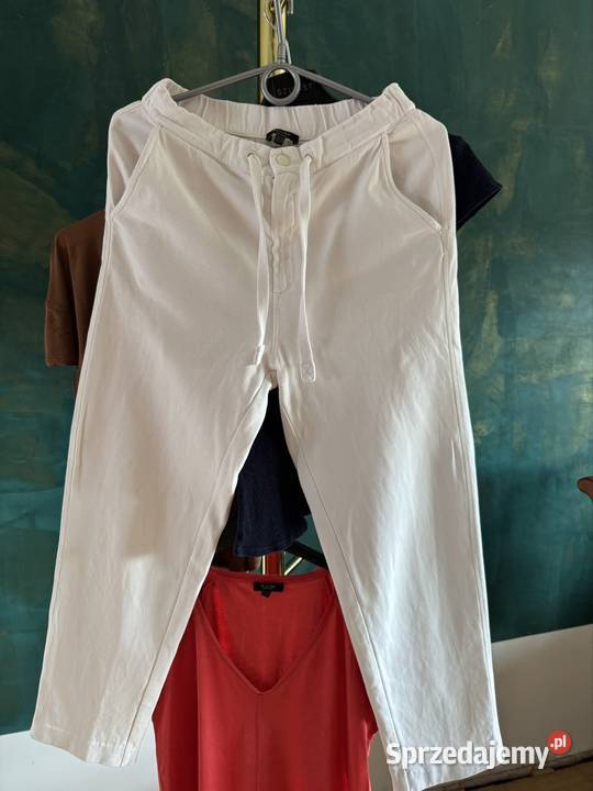 Ubrania damskie XS Massimo Dutti spodnie i śląskie Częstochowa