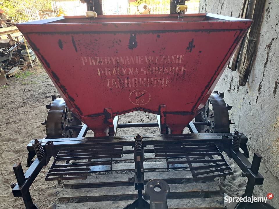 Sadzarka do ziemniaków kubełkowa Akpil Gizałki sprzedam