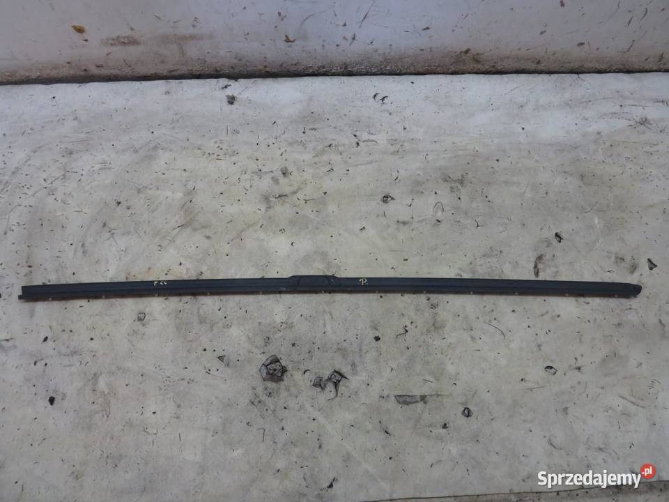 USZCZELKA LISTWA DACHOWA PRAWA MINI F55 F56 osobowe lubelskie