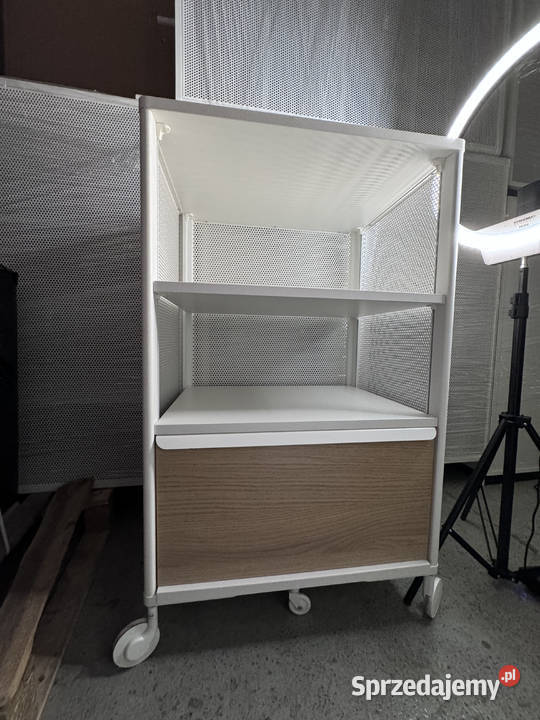 Syndyk sprzeda meble biurowe IKEA Gdańsk