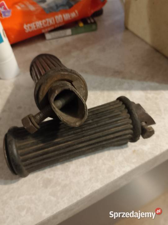 Podnóżki pasażera junak10 Syców