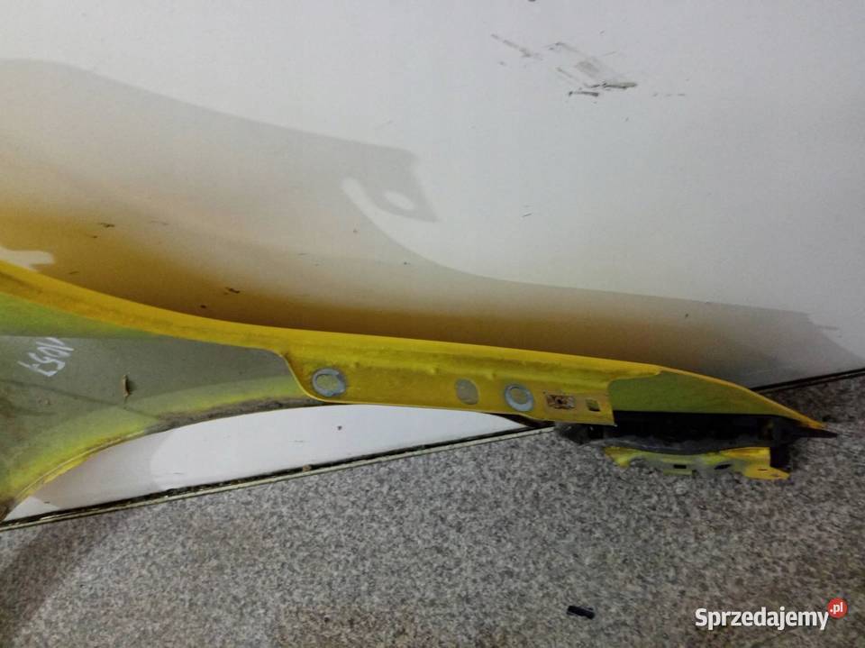 BŁOTNIK LEWY PRZÓD Z40Q Opel Corsa V 2014 E sprzedam