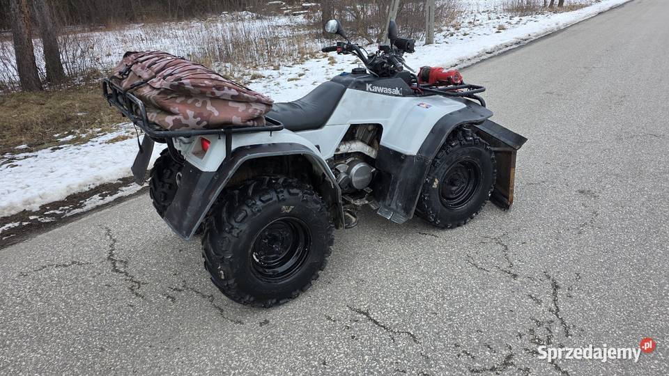 Quad Kawasaki klf 400 4x4 półautomat plug Sandomierz sprzedam