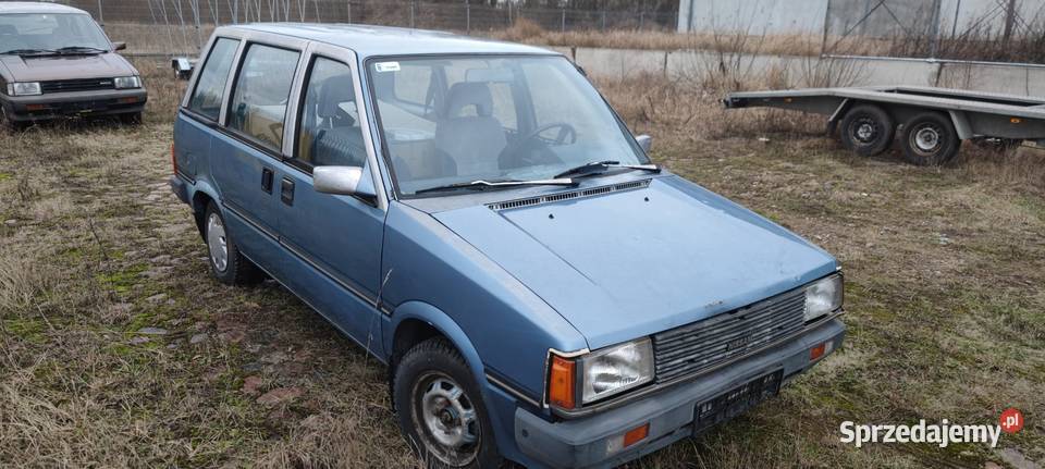 Nissan Prairie M10 15 benzyna Gdańsk