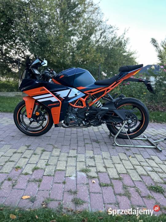 KTM RC 390 abs kontrola trakcji Piaski