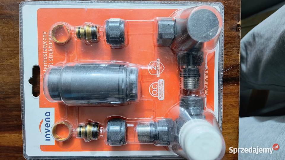 Zawory grzejnikowe kątowe termostatyczny osiowy