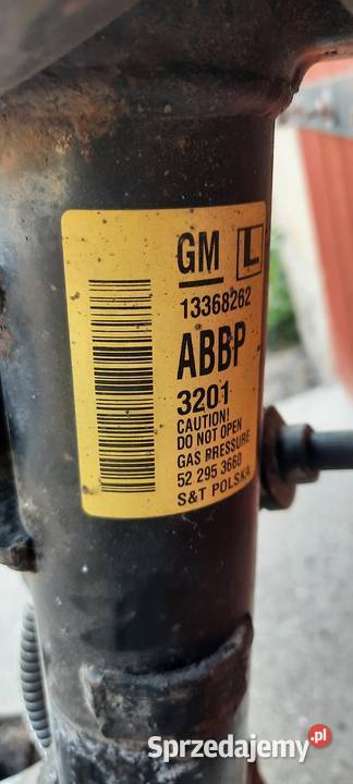 Lewy McPerson Opel Astra IV GTC 13368262 Pozostałe wielkopolskie