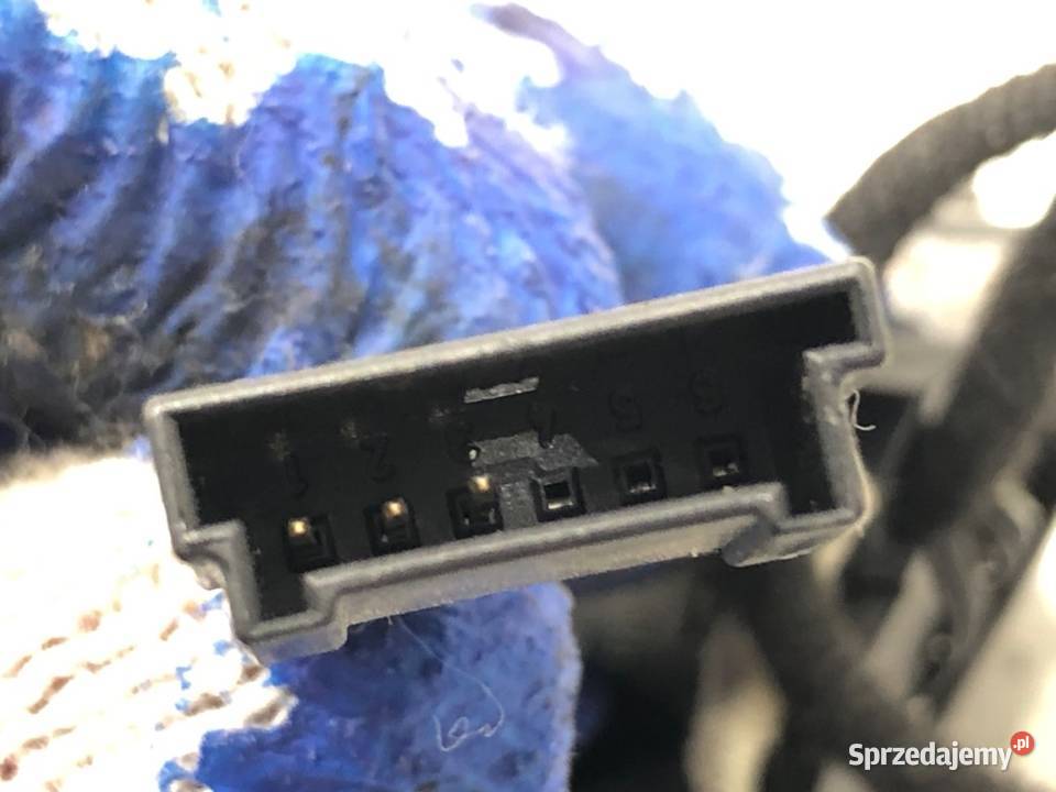 PRZEŁĄCZNIKI KIEROWNICY AUDI A6 C6 4F0951527L osobowe