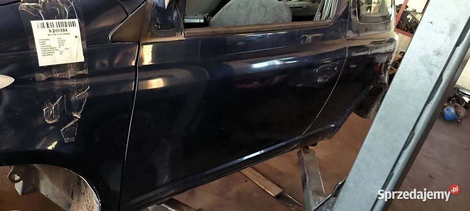 DRZWI LEWE PRZÓD TOYOTA YARIS I 8P4