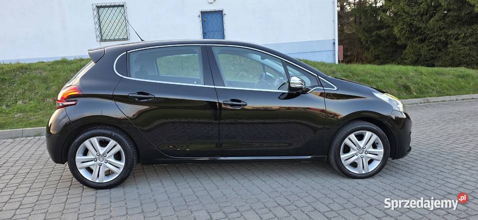 Peugeot 208 16 HDI 1600cm3 Wadowice