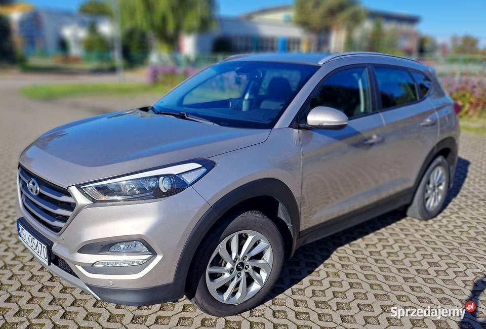 Hyundai Tucson salon Polska pełna historia Słupsk