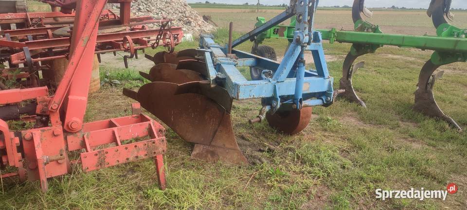 pług FORTSCHRITT trzyskibowy 3 skiby zagonowy nieuszkodzony Pługi Września