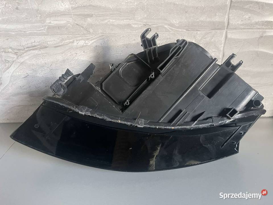 AUDI A4 BIXENON PRAWA LAMAP PRZÓD 8K0941004C Lampy przednie Ostroróg