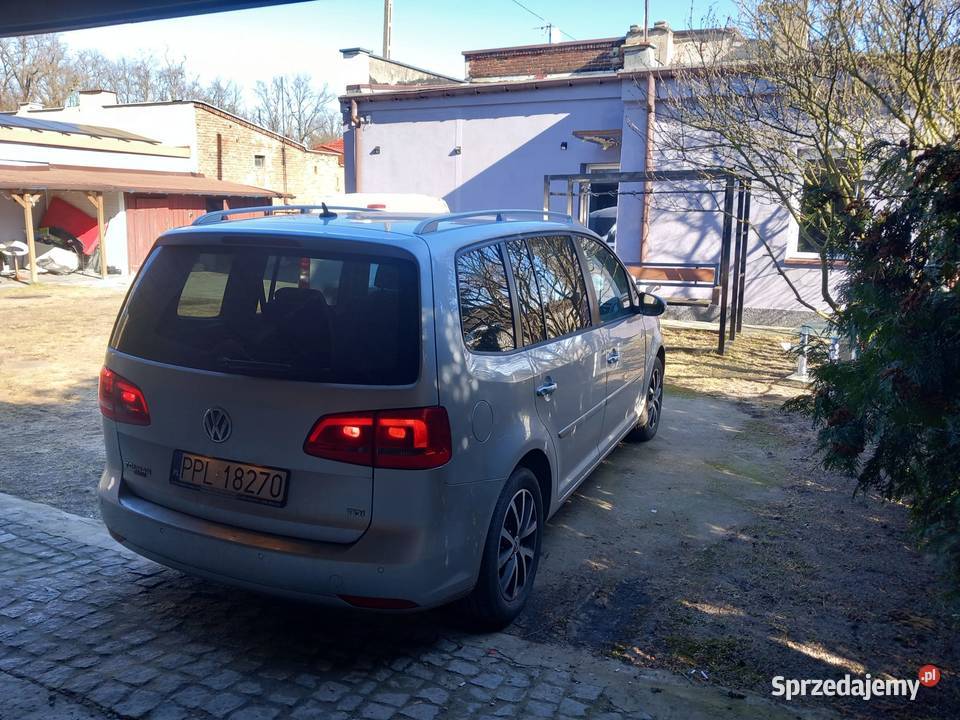 VW Touran 16 TDi 105 2011r 7 osobowy Konin