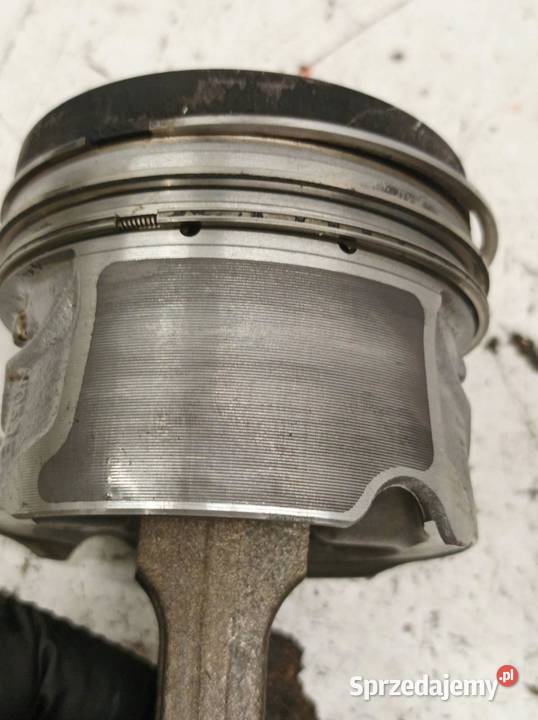 TŁOK KORBOWÓD 2017 1R0 N053E B47 20 D Bmw Seria