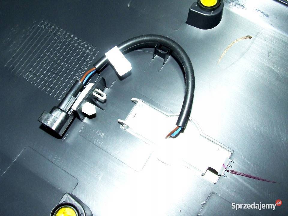 NAKŁADKA LISTWA BOCZNA TYŁ PRAWA FORD TRANSIT Listwy i nakładki