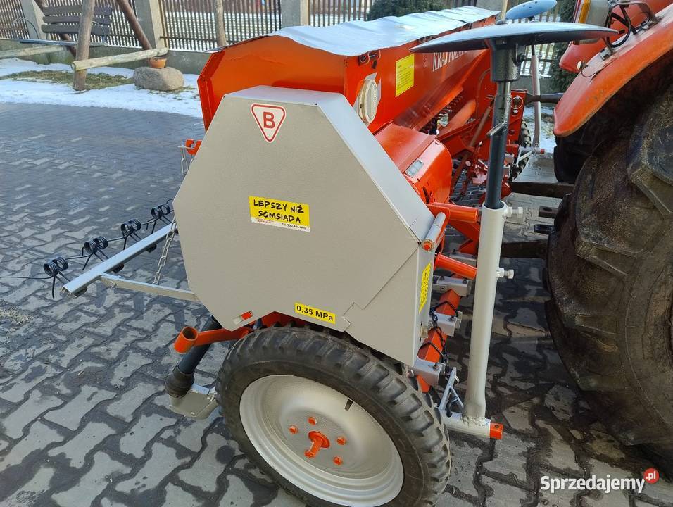 Siewnik zbożowy Poznaniak 27m Siewniki i sadzarki Piątek