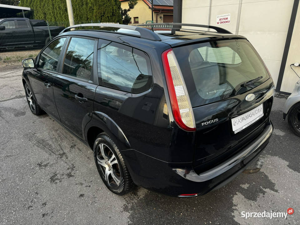 Ford Focus RatyZamiana Gwarancja benzyna zadbany relingi dachowe Gdów