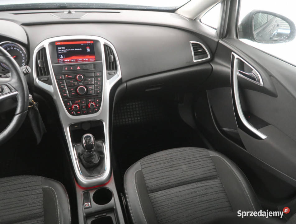 Opel Astra 14 T 171307km Bielany Wrocławskie