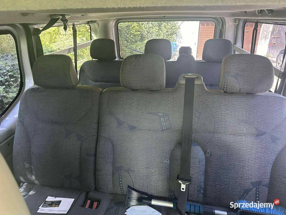 Renault Trafic 25DCI Long hak 9osob manualna dolnośląskie Węgliniec sprzedam