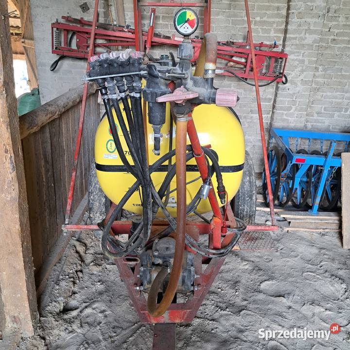 Opryskiwacz ciągany 1200l nieuszkodzony Zaczepiane Żuków Pierwszy