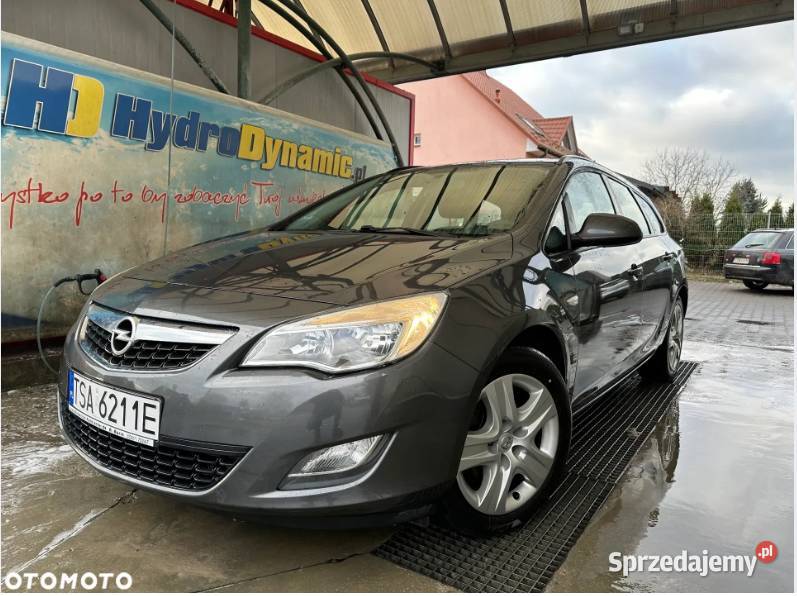 Opel Astra J 2.0 CDTI na nowych zimówkach Hankook 17"